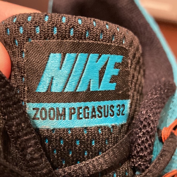 Mens Nike Zoom Pegasus 32. Size 10.5. Blue - Picture 5 of 5